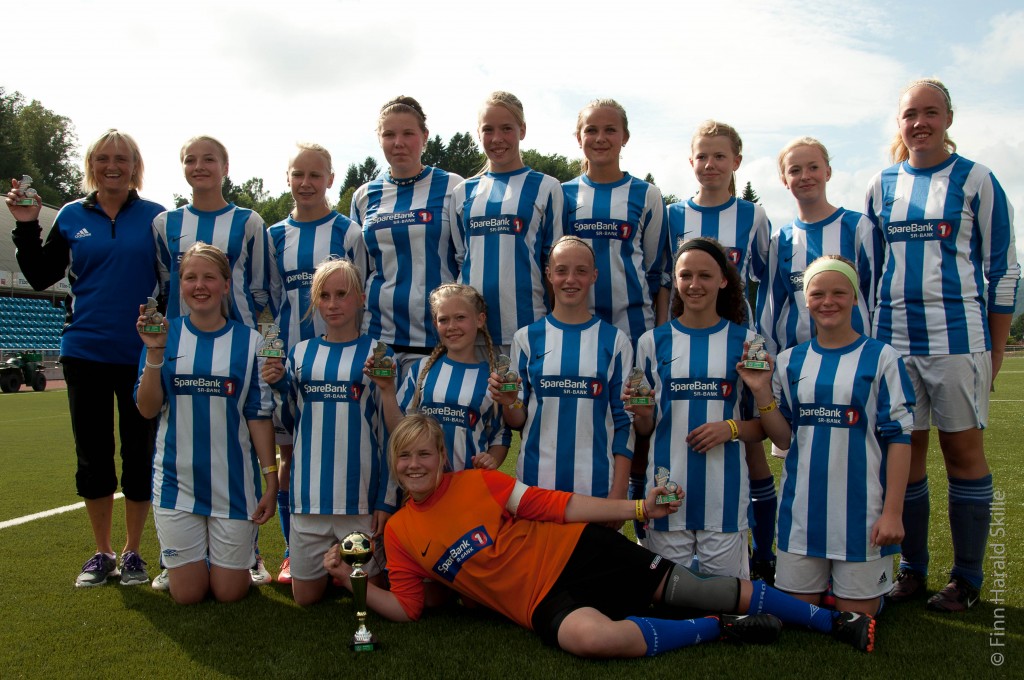 Gullvinnerne i Lyngdal Cup 2012 jenter 14
